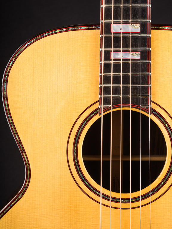 Rory who commissioned this guitar requested French polish, but I suggested superthin varnish.