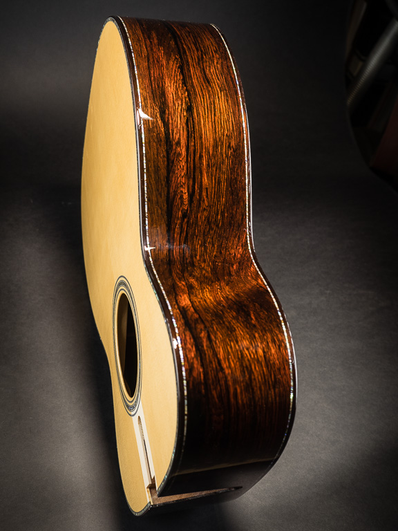 The side view of the figured Brazilian rosewood