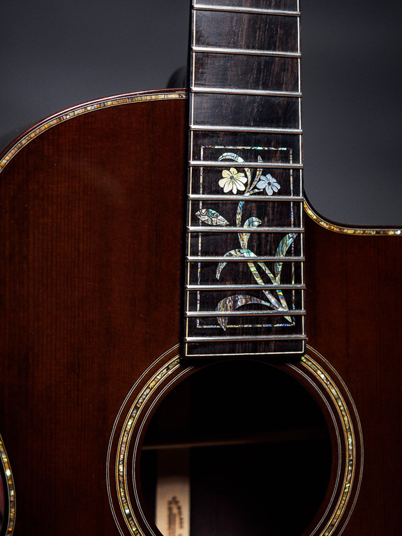 The flower vine inlay!